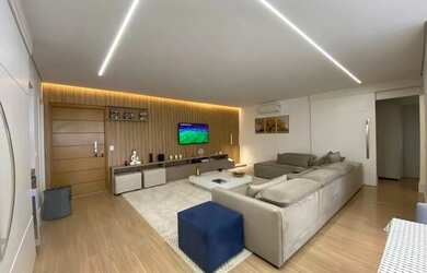 Imagem: O apartamento possui 3 Dormitórios, 5 Banheiros, 3 Vagas na