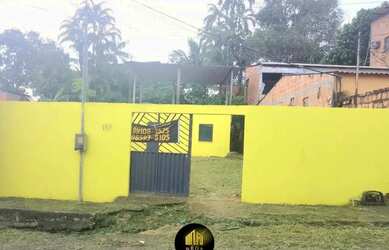 Imagem: A casa possui 2 Dormitórios, 2 Banheiros, 3 Vagas na garagem