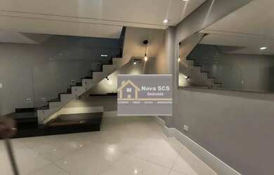 Imagem: A casa possui 3 Dormitórios, 4 Banheiros, 2 Vagas na garagem