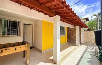 Imagem: A casa em condomínio possui 3 Dormitórios, 2 Banheiros, 2