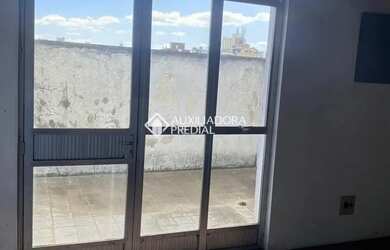 Imagem: O depósito possui 76m² de Área e está localizado em Medianeira