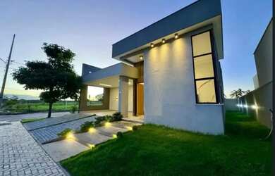 Imagem: A casa em condomínio possui 3 Dormitórios, 2 Banheiros, 3