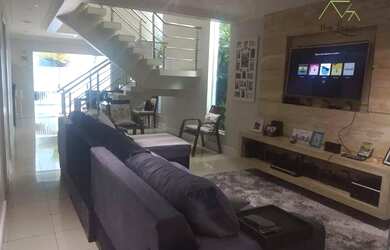 Imagem 4: Casa com piscina. Piscina, 200m² de Área, 4 Banheirose3 Dormitórios