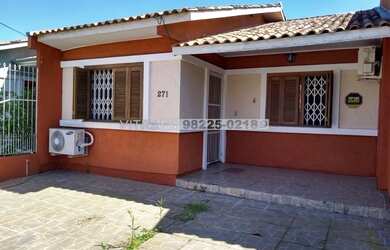 Imagem 1: Linda Casa Térrea Semi mobiliada com quisque Gourmet em Residencial