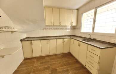 Imagem 1: ALUGUE LINDO SOBRADO COM SEU CARTAO DE CREDITO