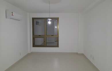 Imagem 16: Comercial/Industrial de 24 metros quadrados no bairro Freguesia Jacarepaguá