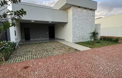 Imagem 10: Casa de condomínio para venda com 205 metros quadrados com 3 quartos...