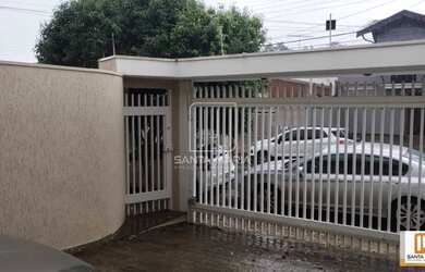 Imagem: O depósito possui 2 Vagas na garagem, 177m² de Área e está