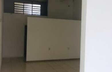 Imagem 10: Aluga se loja Galpão / depósito com aluguel por R$1.600 /mês