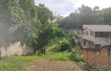 Imagem: O terreno possui 1200m² de Área e está localizado em Senador