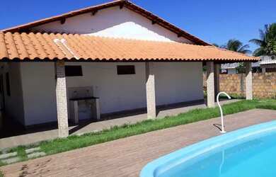 Imagem: A casa em condomínio possui 3 Dormitórios, 3 Banheiros, 4