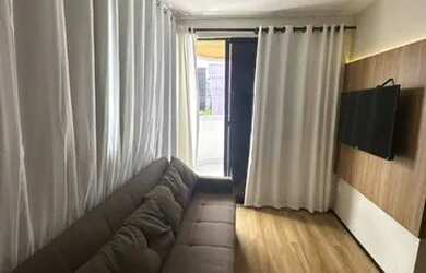 Imagem: O apartamento possui 1 Dormitório, 1 Banheiro, 1 Vaga na garagem