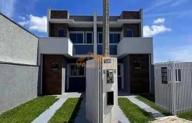 Imagem: A casa possui 2 Dormitórios, 1 Banheiro, 1 Vaga na garagem