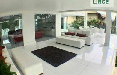 Imagem: A casa em condomínio possui 5 Dormitórios, 5 Banheiros, 5