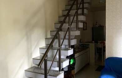 Imagem: A casa possui 5 Dormitórios, 4 Banheiros, 2 Vagas na garagem