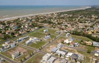 Imagem: O terreno possui 600m² de Área e está localizado em Recanto