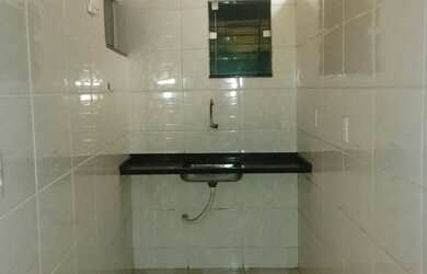 Imagem: A casa possui 1 Dormitório, 1 Banheiro, 30m² de Área e está