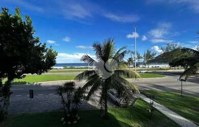 Imagem: O apartamento possui 4 Dormitórios, 5 Banheiros, 4 Vagas na