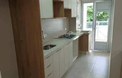 Imagem: O apartamento possui 3 Dormitórios, 3 Banheiros, 2 Vagas na