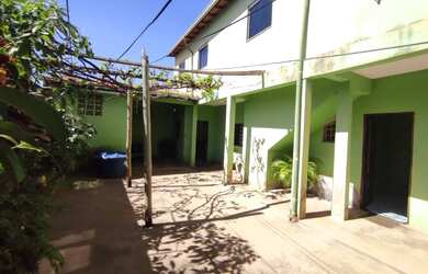 Imagem 9: Casa em Montes Claros, no bairro Independência, à venda