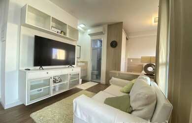 Imagem: O apartamento possui 1 Dormitório, 1 Banheiro, 1 Vaga na garagem