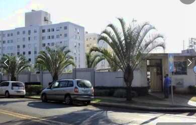 Imagem: O apartamento possui 1 Dormitório, 1 Banheiro, 1 Vaga na garagem