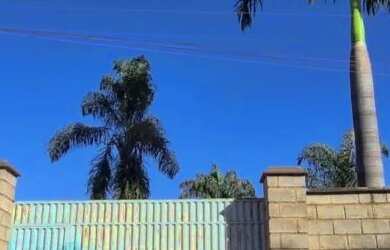 Imagem: A fazenda possui 1-0m² de Área e está localizado em Chácaras