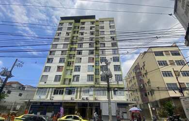 Imagem: O apartamento possui 2 Dormitórios, 2 Banheiros, 70m² de Área