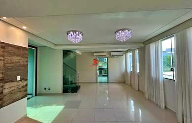 Imagem 2: Casa Duplex no Ponta Negra 1 pra Aluguel com 3 Suítes 250m² Espaço...