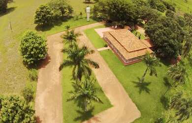 Imagem: A fazenda possui 253m² de Área e está localizado em Área