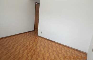 Imagem: O apartamento possui 2 Dormitórios, 1 Banheiro e 80m² de Área