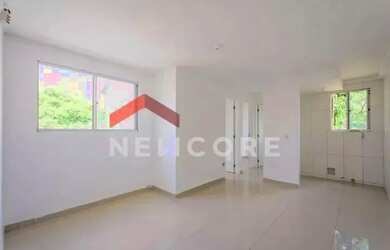 Imagem: O apartamento possui 2 Dormitórios, 1 Banheiro, 1 Vaga na garagem