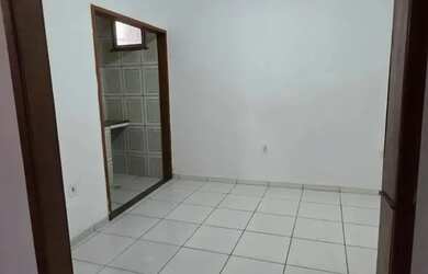 Imagem: O apartamento possui 2 Dormitórios, 2 Banheiros, 65m² de Área