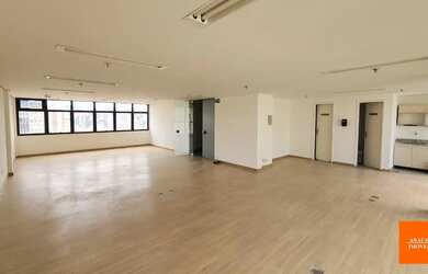 Imagem: SALA 145m2 BAIRRO DE LOURDES