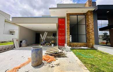 Imagem: A casa em condomínio possui 3 Dormitórios, 5 Banheiros, 4