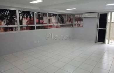 Imagem: O depósito possui 36m² de Área e está localizado em Centro