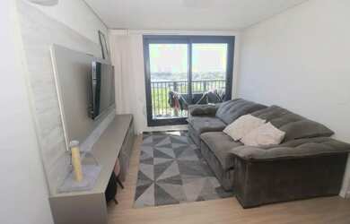 Imagem: O apartamento possui 2 Dormitórios, 1 Banheiro, 1 Vaga na garagem