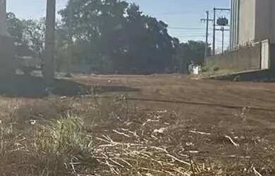 Imagem: O terreno possui 3m² de Área e está localizado em Plano