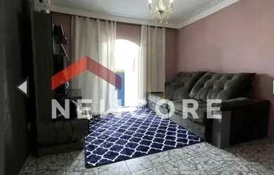 Imagem: A casa possui 3 Dormitórios, 3 Banheiros, 2 Vagas na garagem