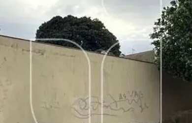 Imagem: O depósito possui 1 Vaga na garagem e 40m² de Área e está