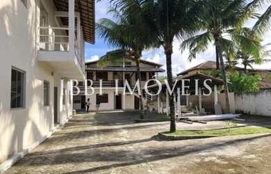 Imagem: A casa possui 5 Dormitórios, 1 Banheiro, 700m² de Área e