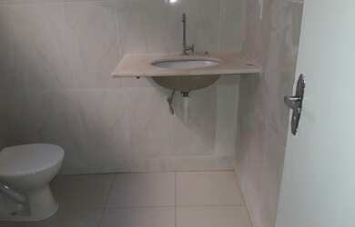 Imagem 4: Apto Todo Reformado No Cond. Araribóia Por R$ 220 Mil