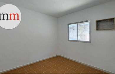 Imagem: A kitnet possui 1 Dormitório, 1 Banheiro, 40m² de Área e