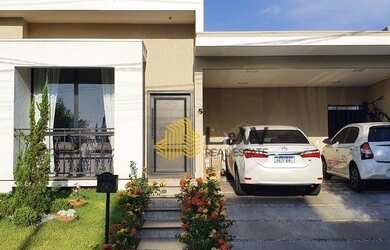 Imagem: A casa em condomínio possui 3 Dormitórios, 2 Banheiros, 4