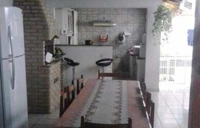 Imagem: A casa em condomínio possui 3 Dormitórios, 3 Banheiros, 2