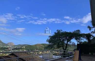 Imagem 2: Casa com 5 quartos à venda, 548 m² por R$ 1.630.000 - Itaipú - Niterói/RJ