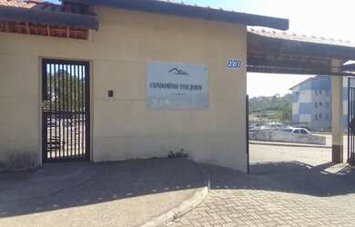 Imagem: O apartamento possui 2 Dormitórios, 1 Banheiro e 1 Vaga na