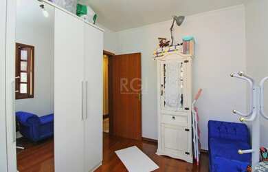 Imagem 10: Sobrado em Nonoai. Churrasqueira, Guarda roupa, 218m² de Áreae1 Banheiro