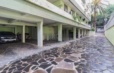 Imagem 2: Cobertura para Venda - 250m², 2 dormitórios, sendo 1 suites, 2 vagas...