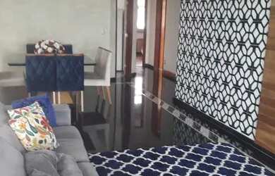 Imagem: A casa possui 3 Dormitórios, 3 Banheiros, 3 Vagas na garagem